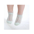 Hochwertige Großhandel Sommer Ultradünne Baby Weiße Spitze Mesh Atmungsaktive Socken Für Neugeborene